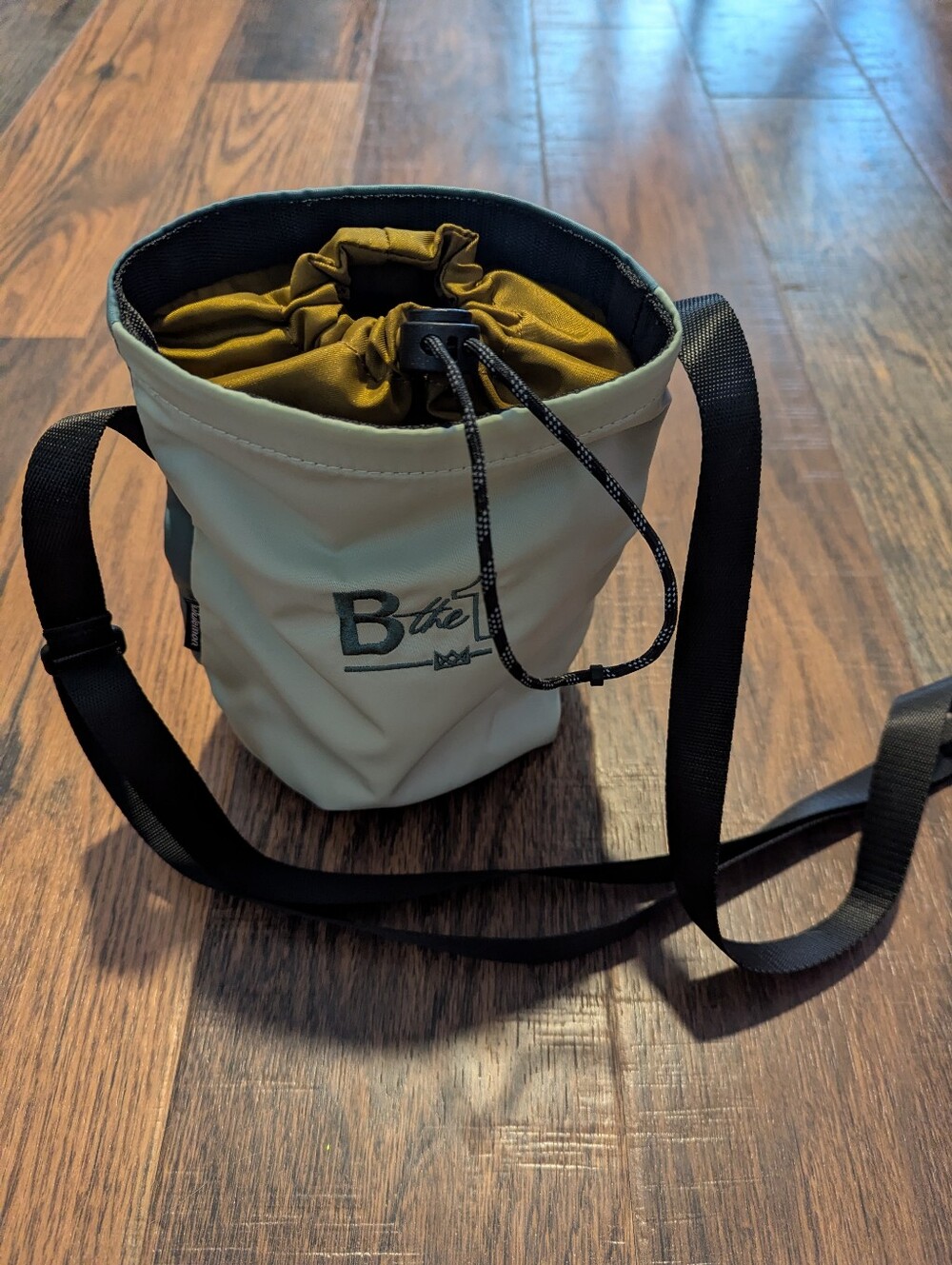 Lululemon B The 1 Water Bottle Crossbody Bag